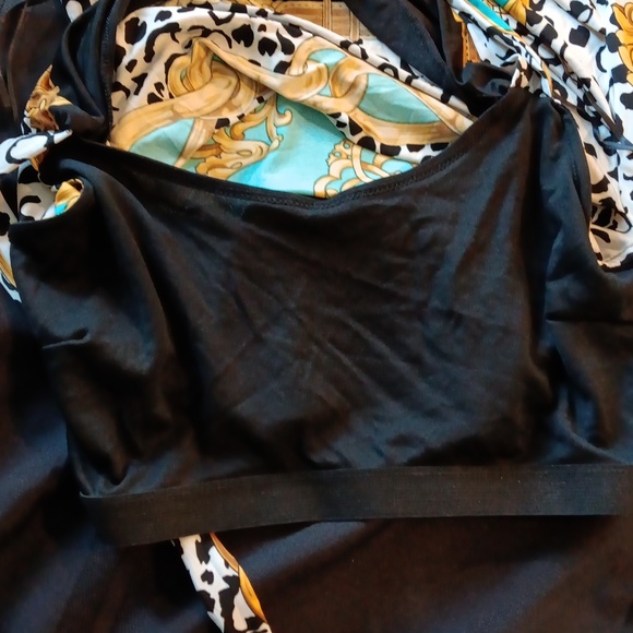 Cache Halter top - Picture 7 of 7